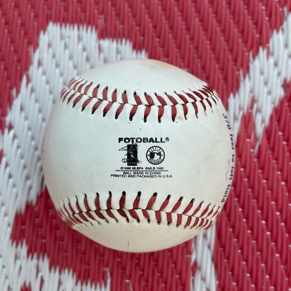 Mark McGuire Baseball - Picture 4 of 4